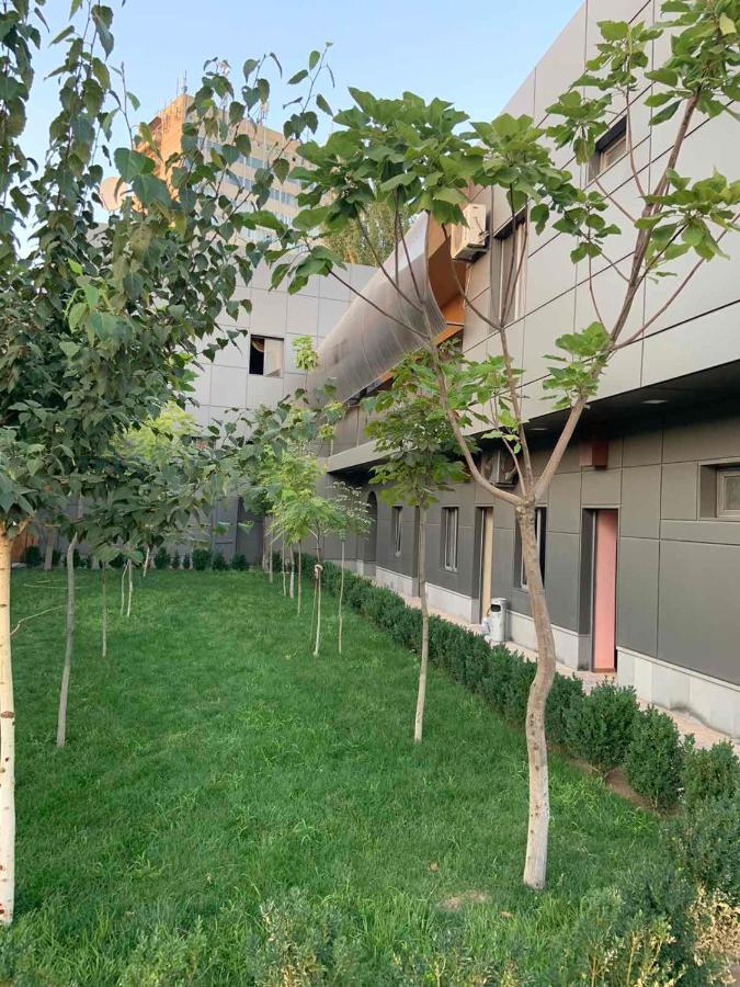 Tnak Hotel Erivan Dış mekan fotoğraf