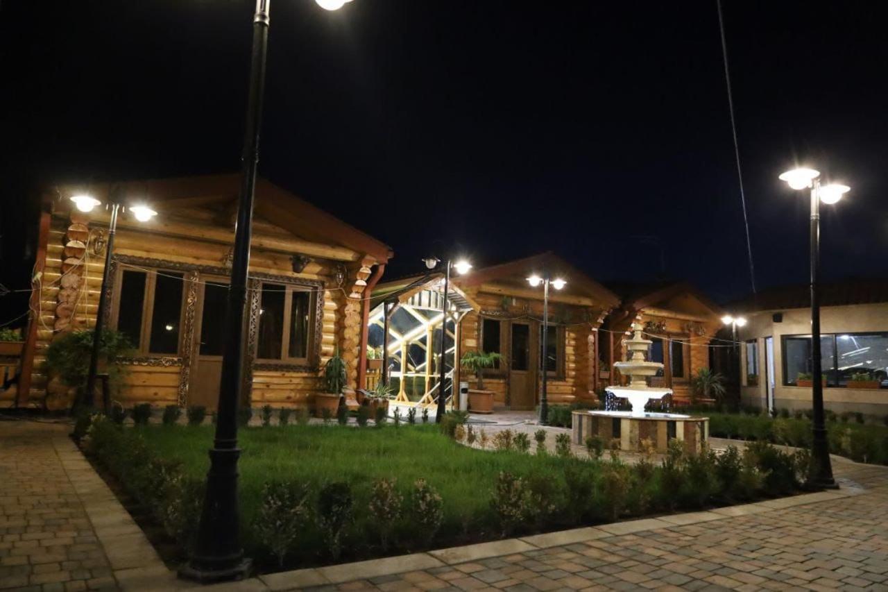 Tnak Hotel Erivan Dış mekan fotoğraf