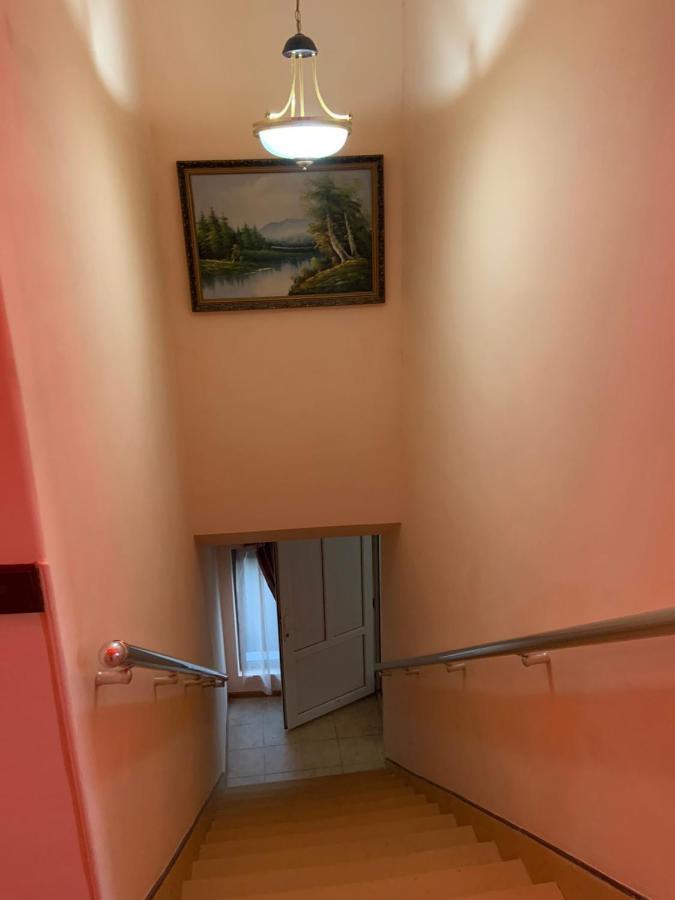 Tnak Hotel Erivan Dış mekan fotoğraf